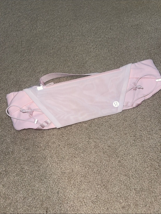 lululemon athletica Handbags - lululemon athletica fast and free distance running belt